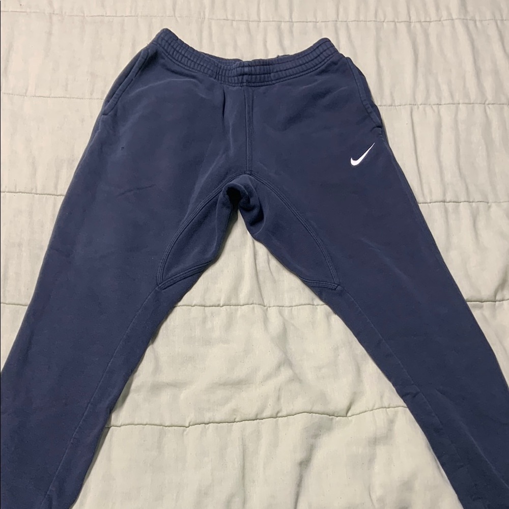 Nike Men’s Navy Sweatpants